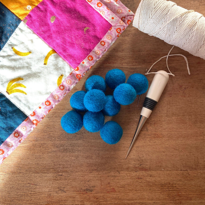 Default Wool Felt Balls - #7 Turquoise - Ten 1" Balls, 2.2cm