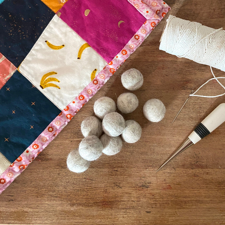 Default Wool Felt Balls - #71 Heather Gray - Ten 1" Balls, 2.2cm