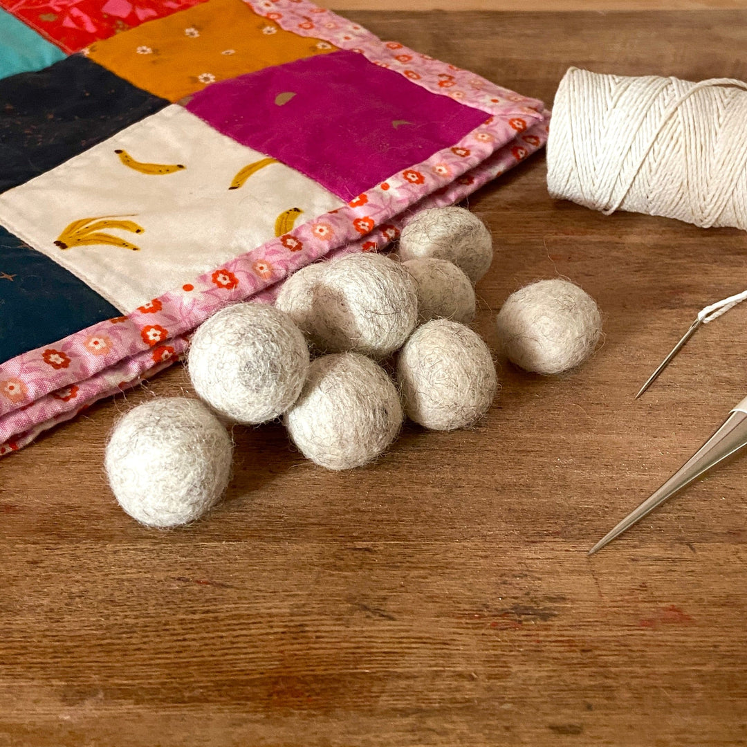 Default Wool Felt Balls - #71 Heather Gray - Ten 1" Balls, 2.2cm