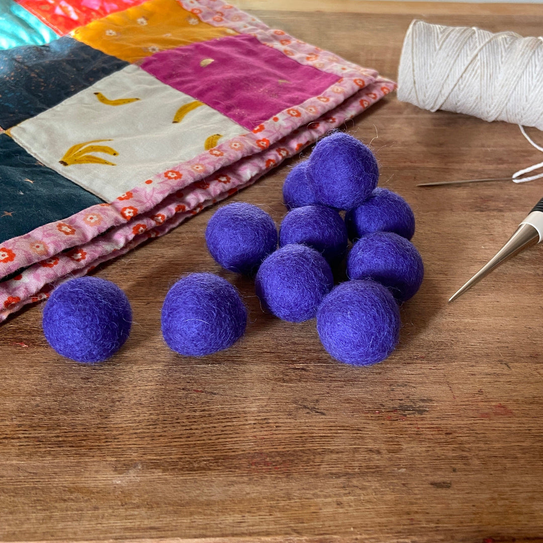 Default Wool Felt Balls - #79 Iris - Ten 1" Balls, 2.2cm