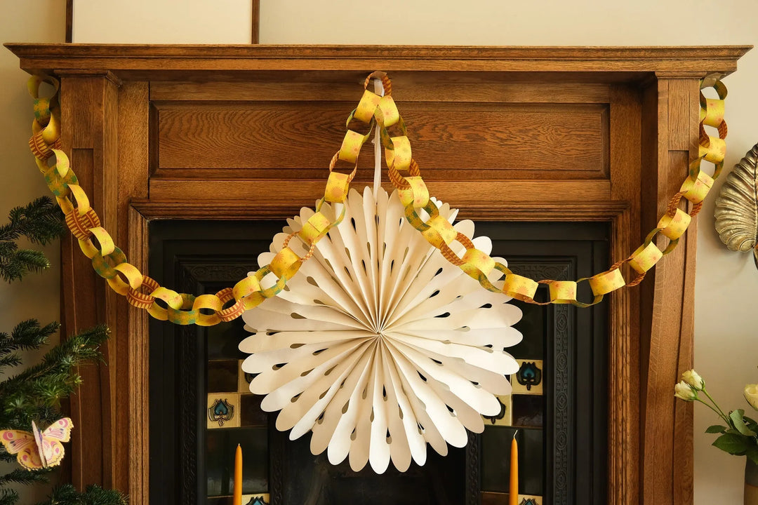 Default Yellow & Green Paper Chain Kit from East End Press