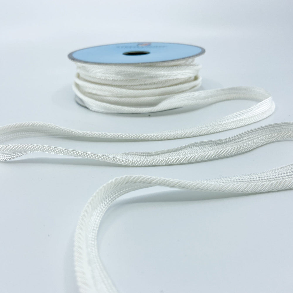 05mm Braid Piping in White