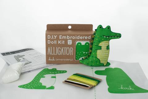 Alligator Embroidery Kit from Kiriki