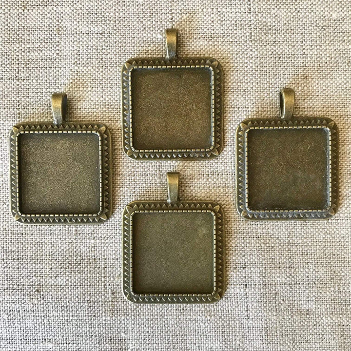 Bezel Pendant, Square with Frame and Fence Back, in Antique Bronze, 25mm Tray, Four Pieces