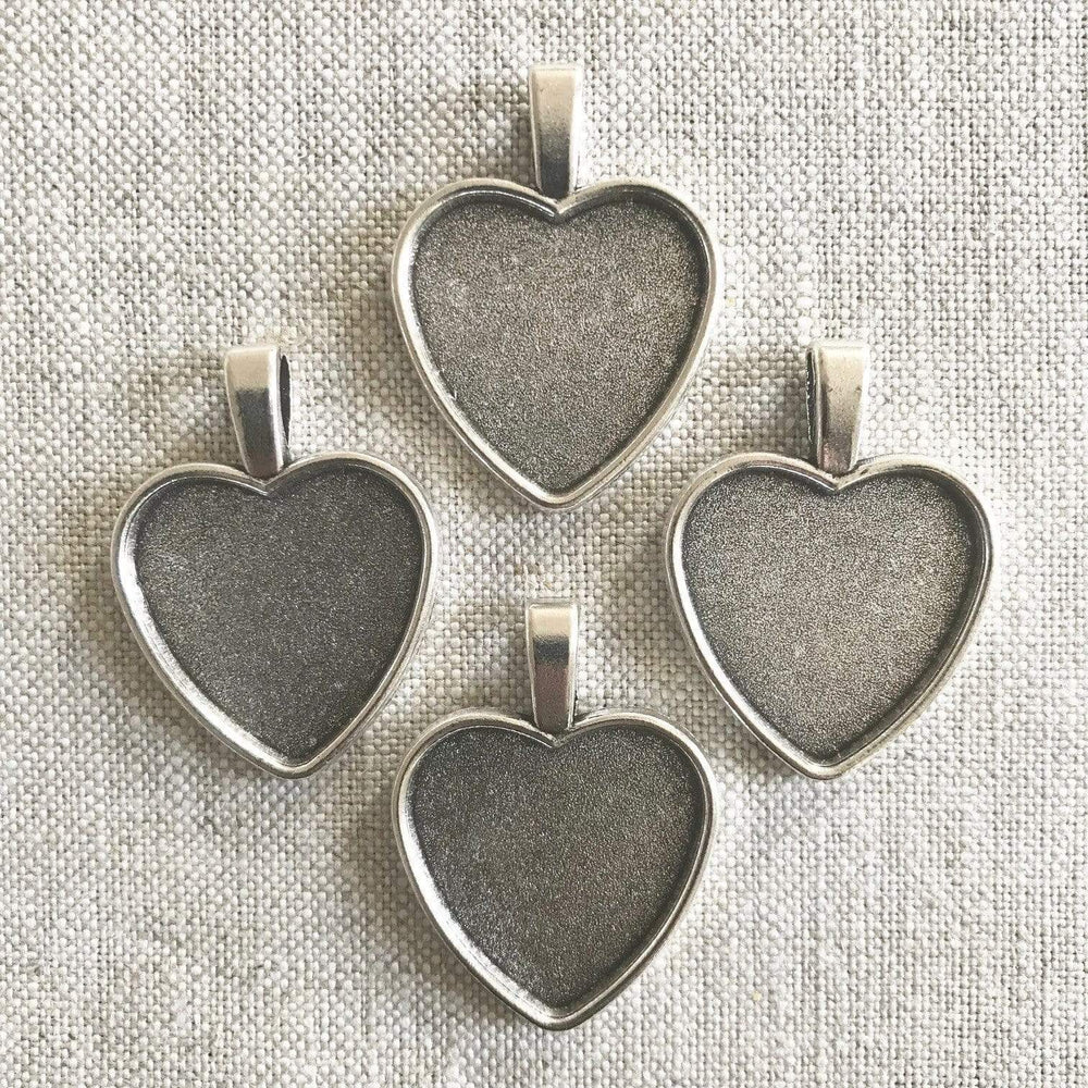 Bezel Tray Pendant, Heart Shape with Plain Back in Antique Silver, 23mm x 21mm Tray, Four Pieces
