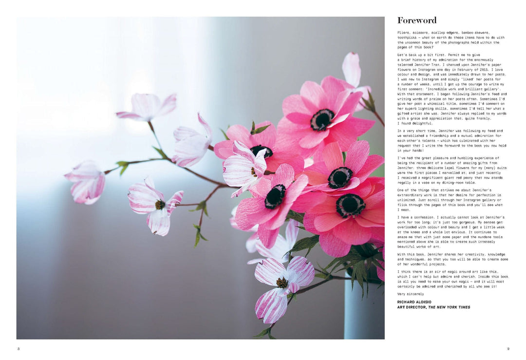 Flowersmith: How to Handcraft and Arrange Enchanting Paper Flowers -  Jennifer Tran