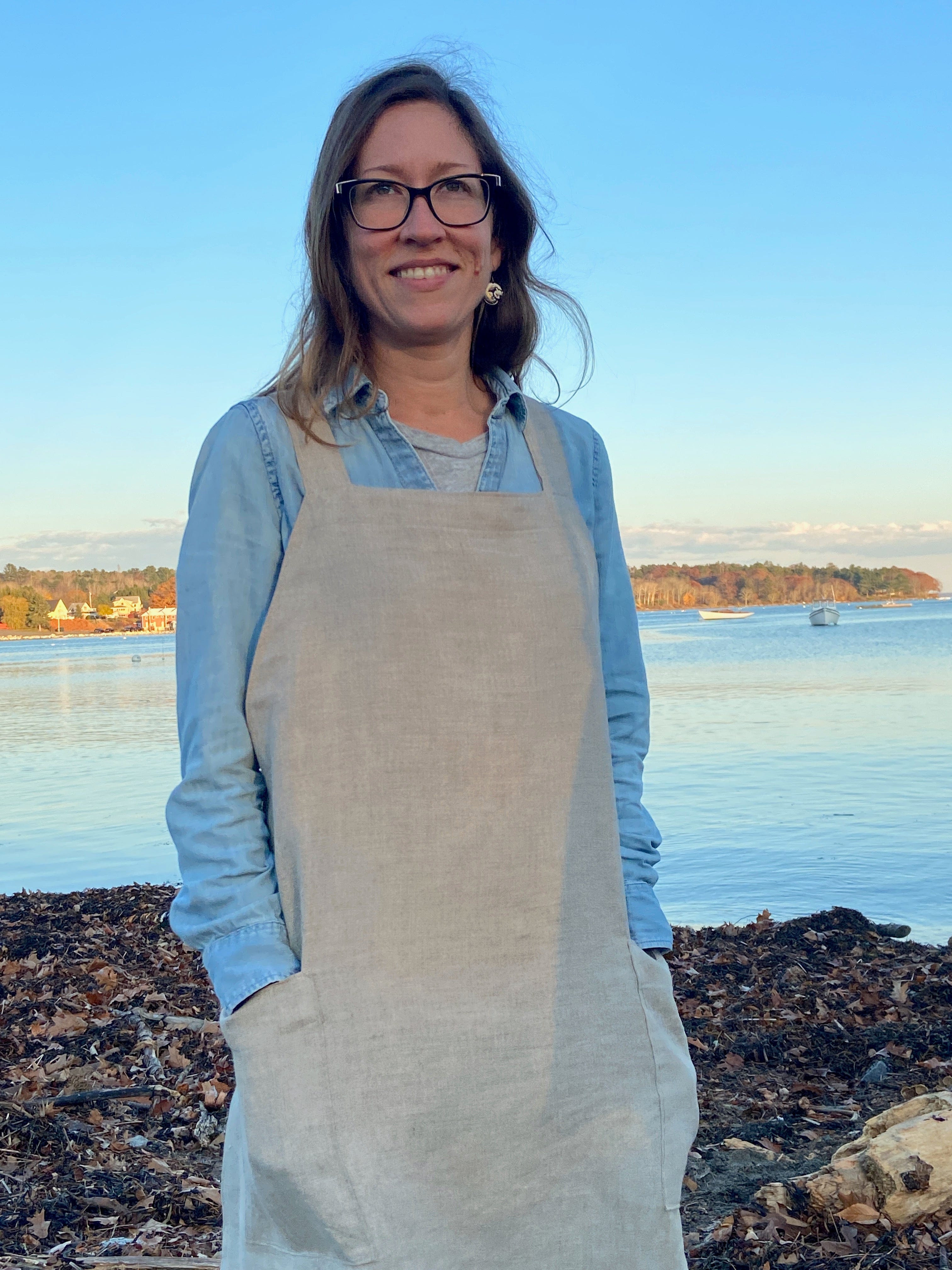 The Driftwood Apron Pattern – Fiddlehead Artisan Supply